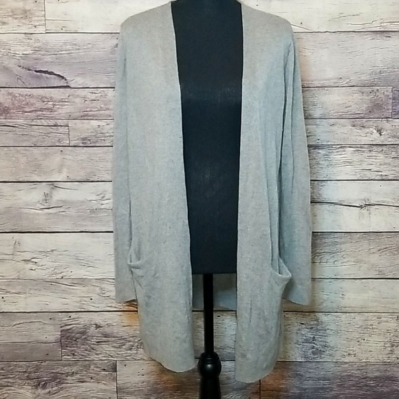 Old Navy Sweaters - OLD NAVY OPEN FRONT CARDIGAN
